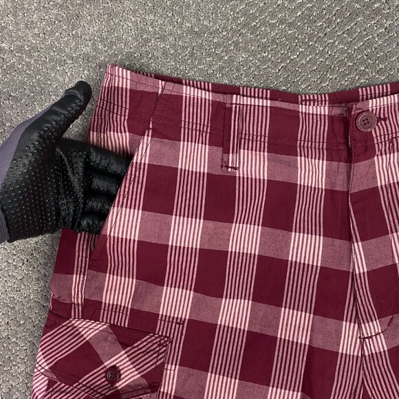 Vintage NWOT Polo Ralph Laruen Cargo Shorts Men's 36 Red Check Plaid - Picture 2 of 12
